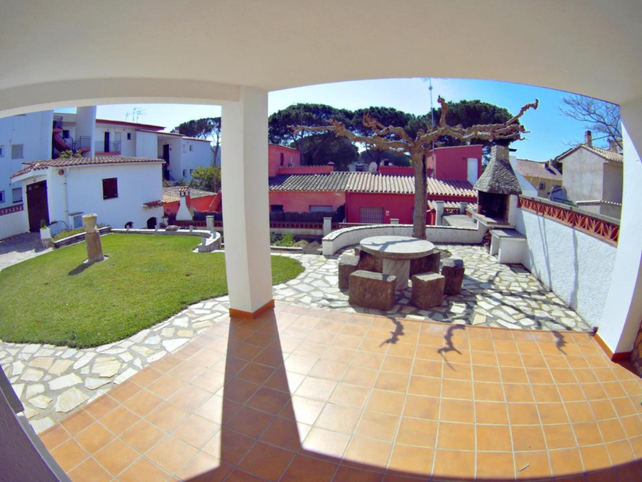 Vacay Apartamento Montgo, Agradable Jardin! En Costa Brava L'Escala! エクステリア 写真